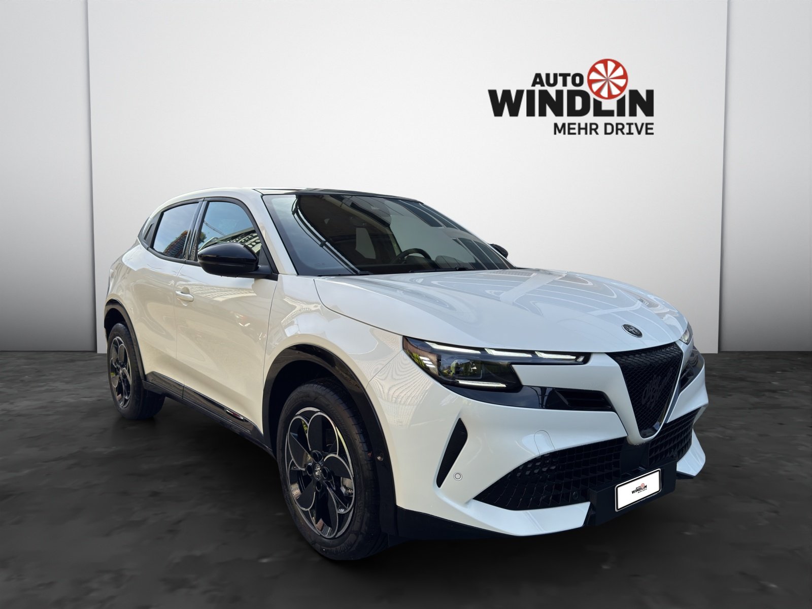 ALFA ROMEO Junior 1.2 Ibrida Q4 SKY