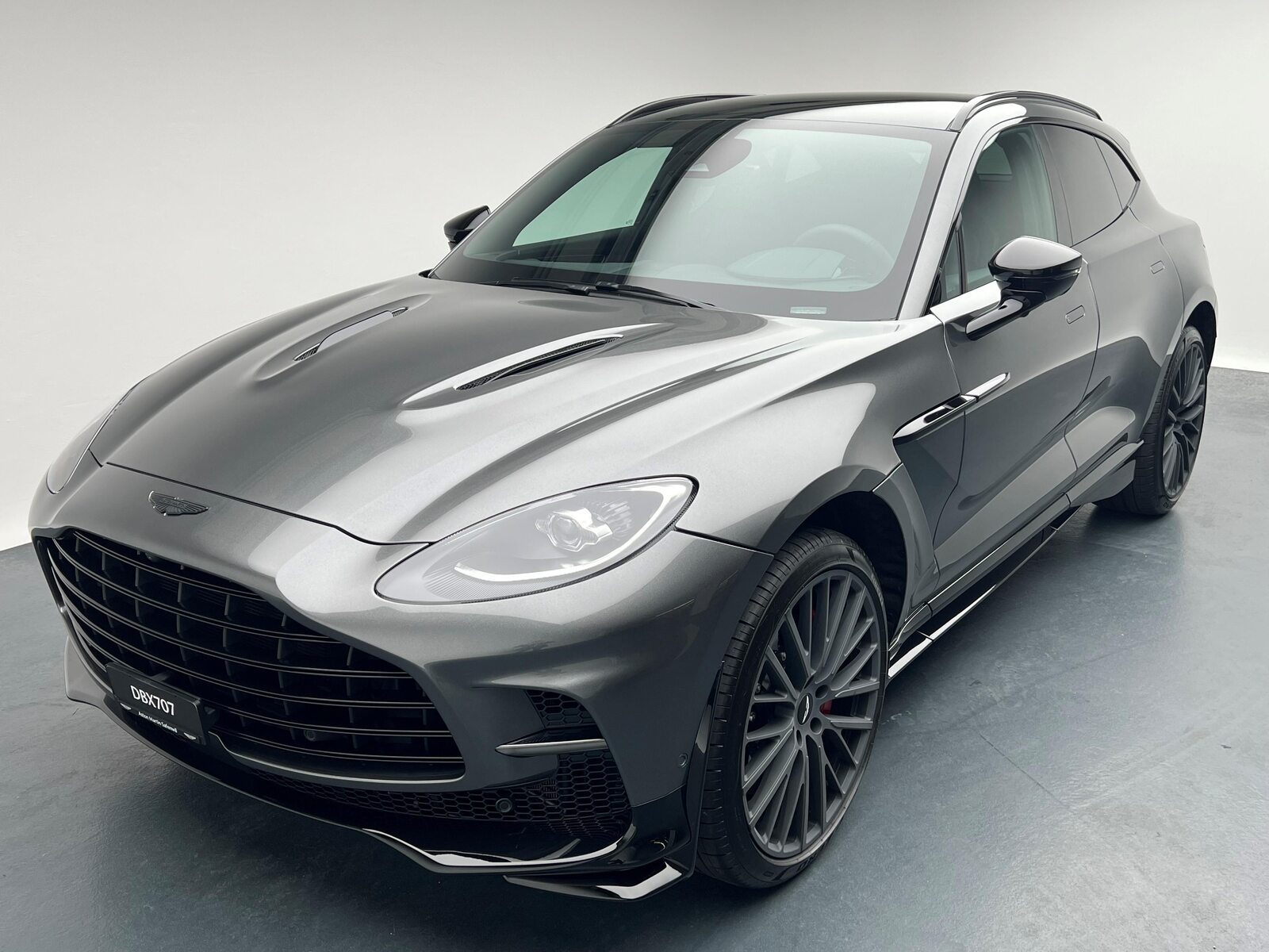 Aston Martin DBX 707 4.0 V8 Bi-Turbo