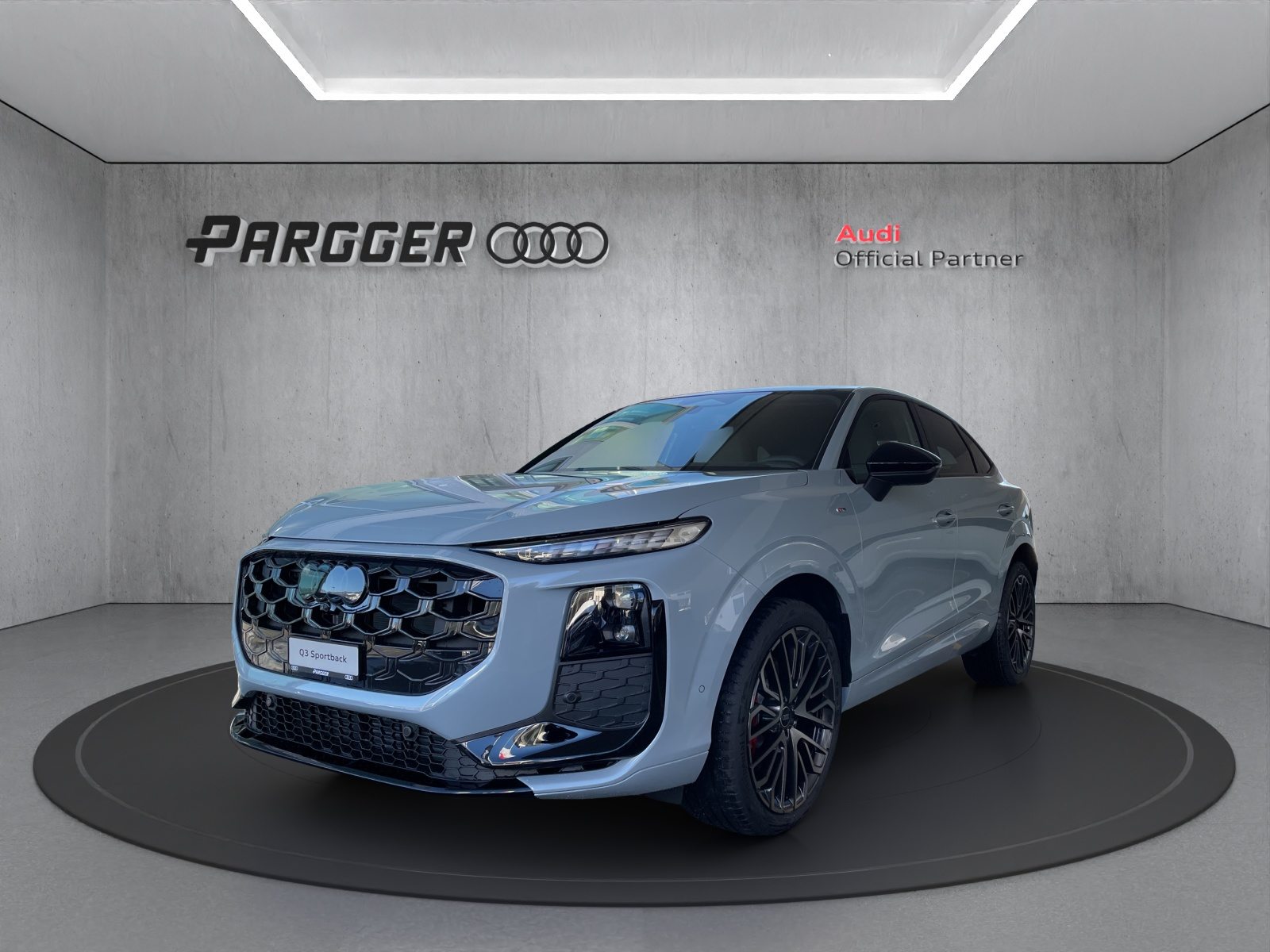 AUDI Q3 SB TFSI 195 kW
