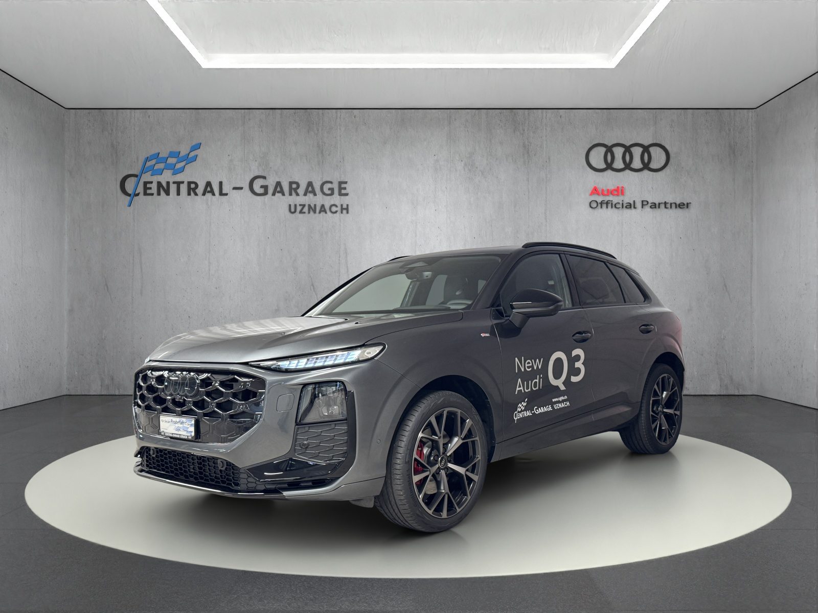 AUDI Q3 SUV TFSI 195 kW