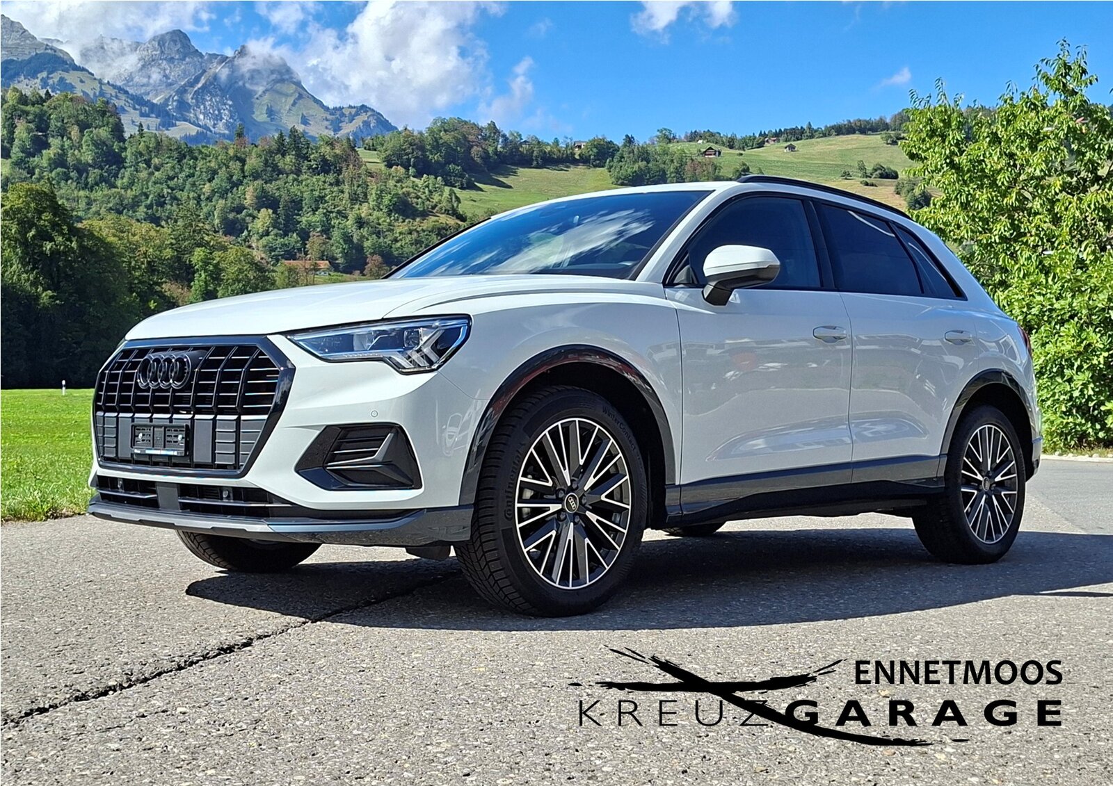 AUDI Q3 35 TFSI advanced Attraction S-tronic *Anhängerkuppl