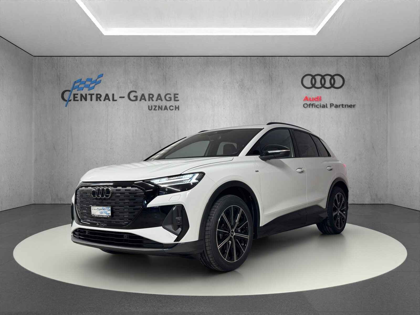 AUDI Q4 45 e-tron quattro Edition Swiss-Ski