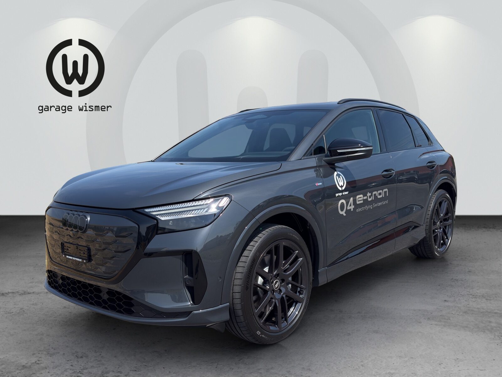 AUDI Q4 SUV e-tron quattro performance