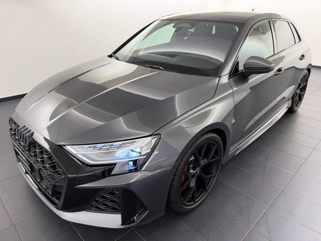 Audi RS3 Sportback 2.5 TSI quattro S-tronic