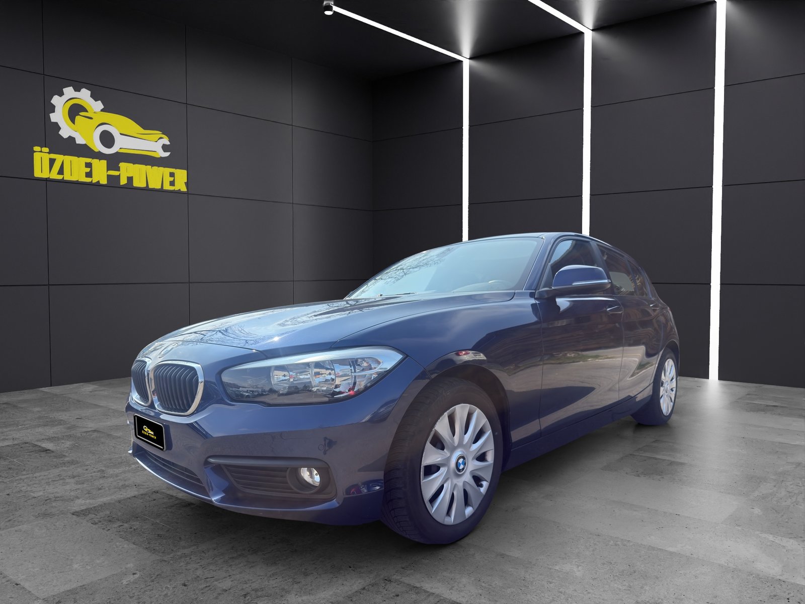 BMW 118i Sport Line Steptronic