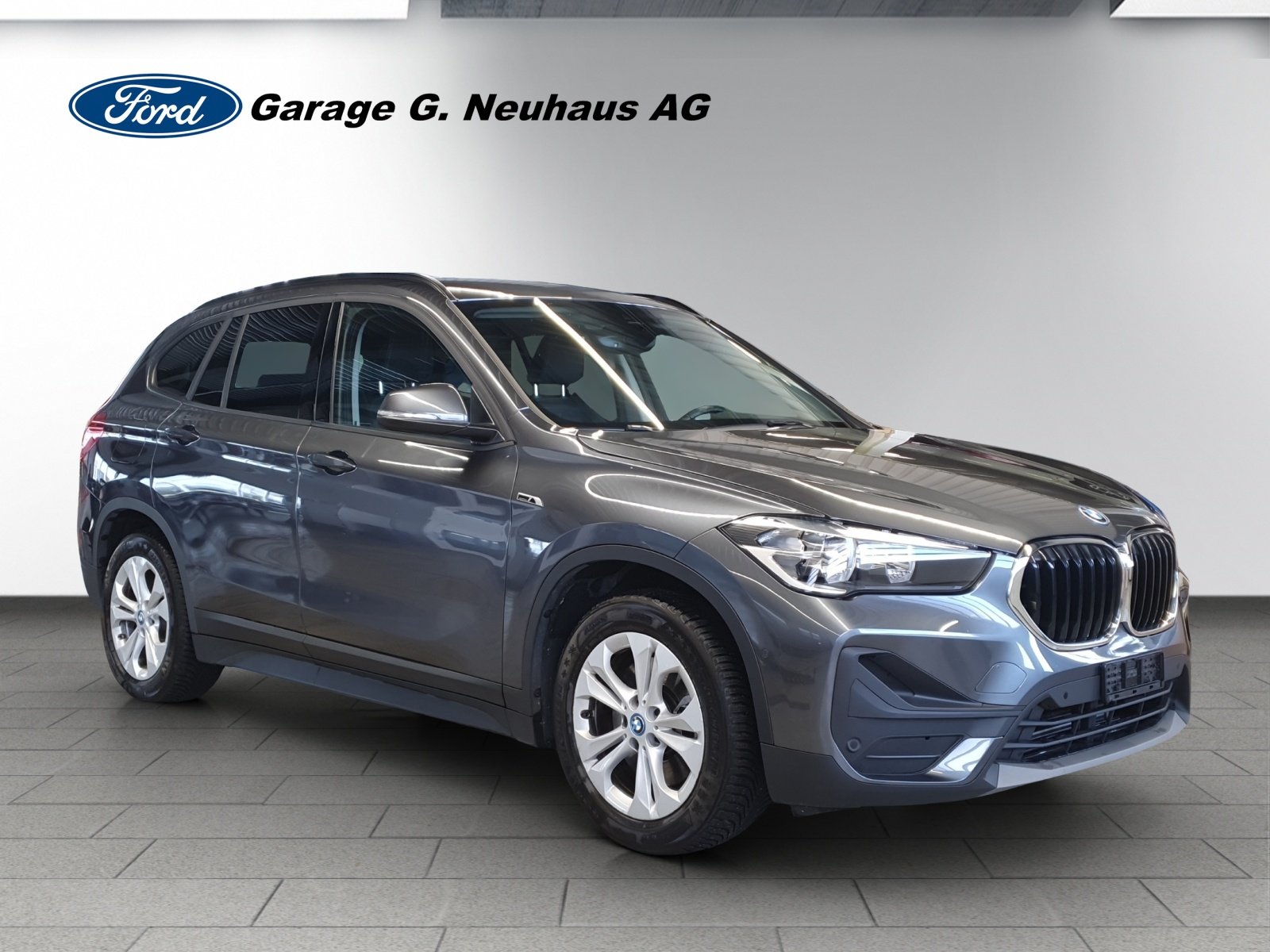 BMW 25e