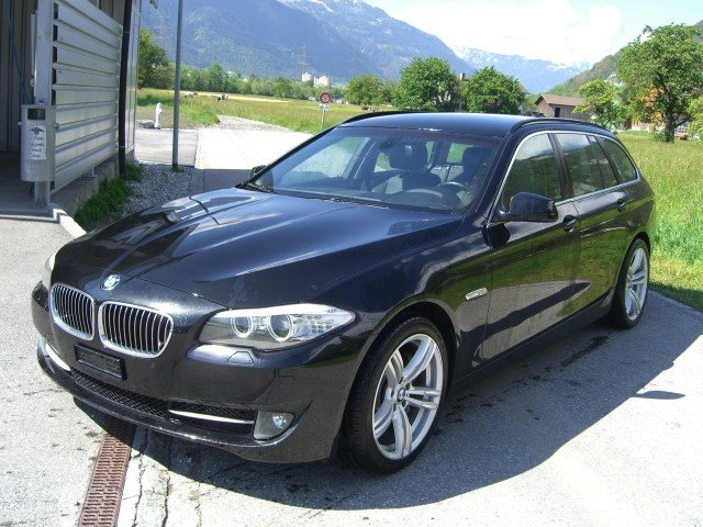 BMW 525d Touring Steptronic