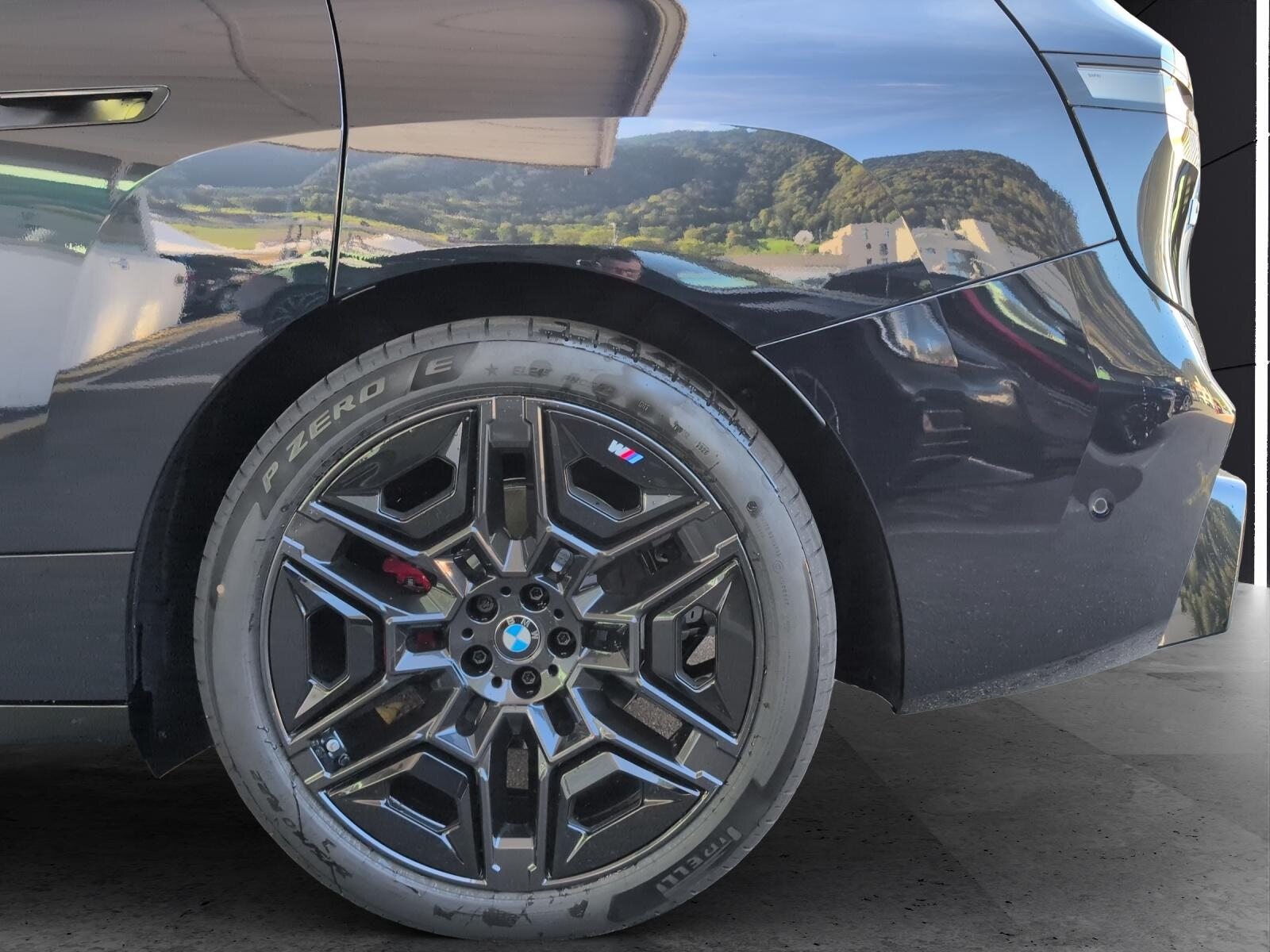 2026 BMW iX
