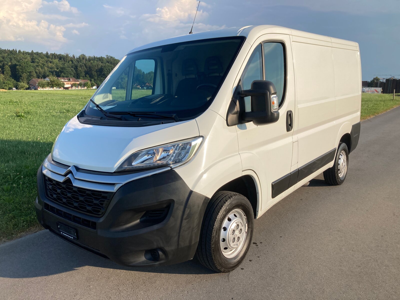 CITROEN Jumper 33 2.0 BlueHDi 130 Confort L1H1 **Anhängerku