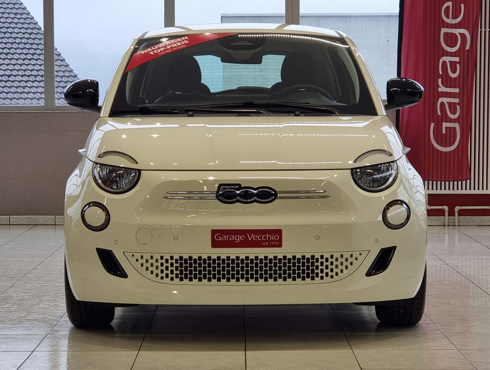 FIAT 500 Red electric  42 KWh 118 PS