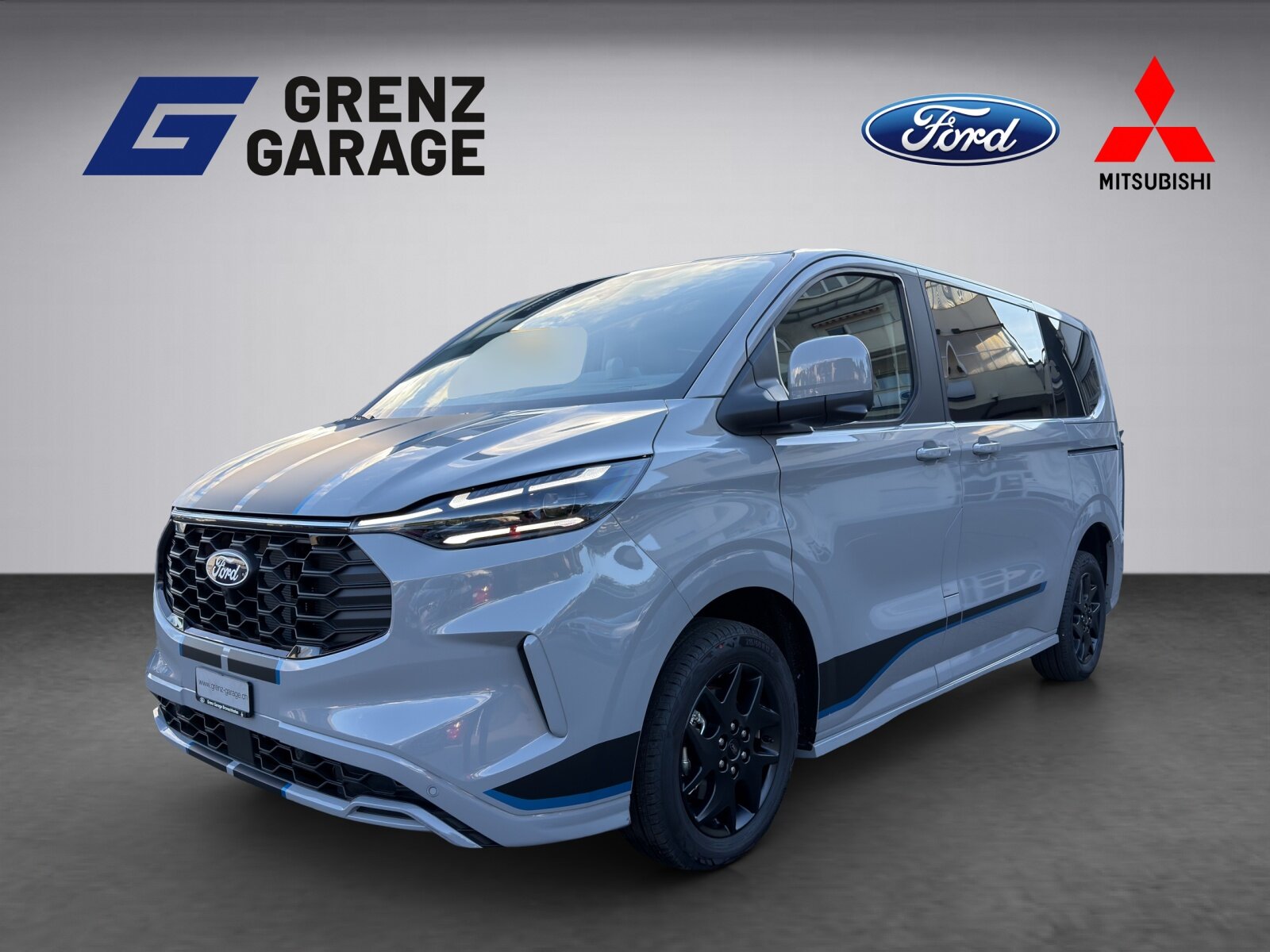 FORD Tourneo C Bus 320 L1 2.0 EcoBlue 170 Sport 4x4