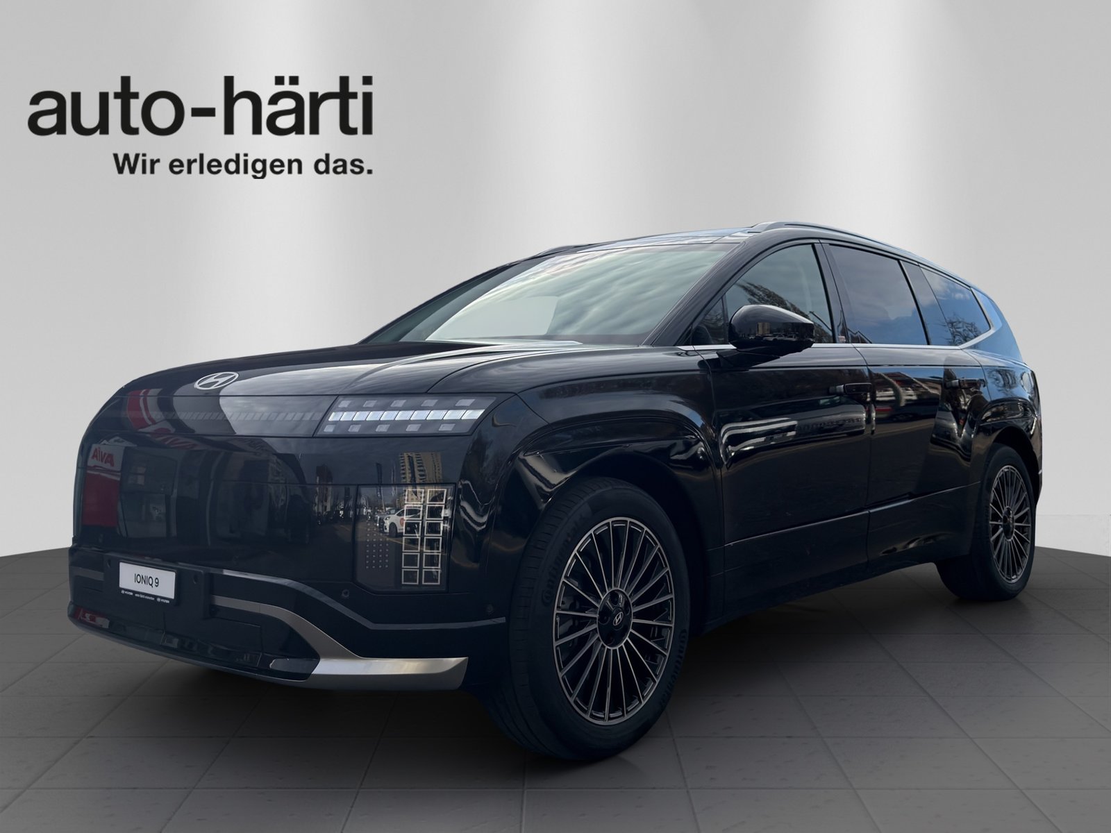 HYUNDAI Ioniq 9 110kWh Calli. 4WD