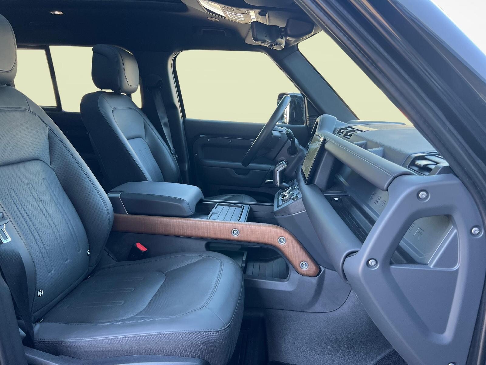 2022 Land Rover DEFENDER