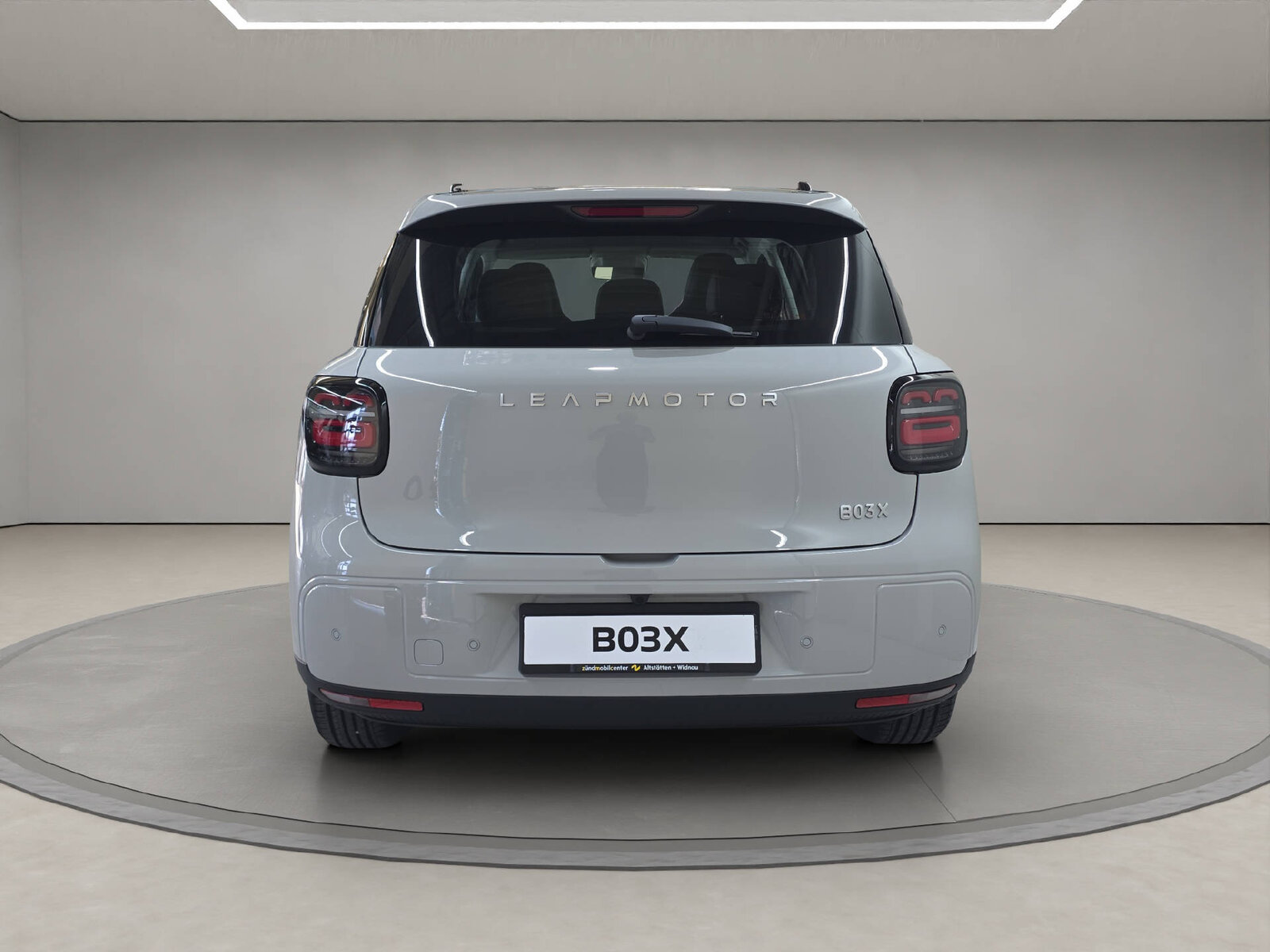LEAPMOTOR B03X EV