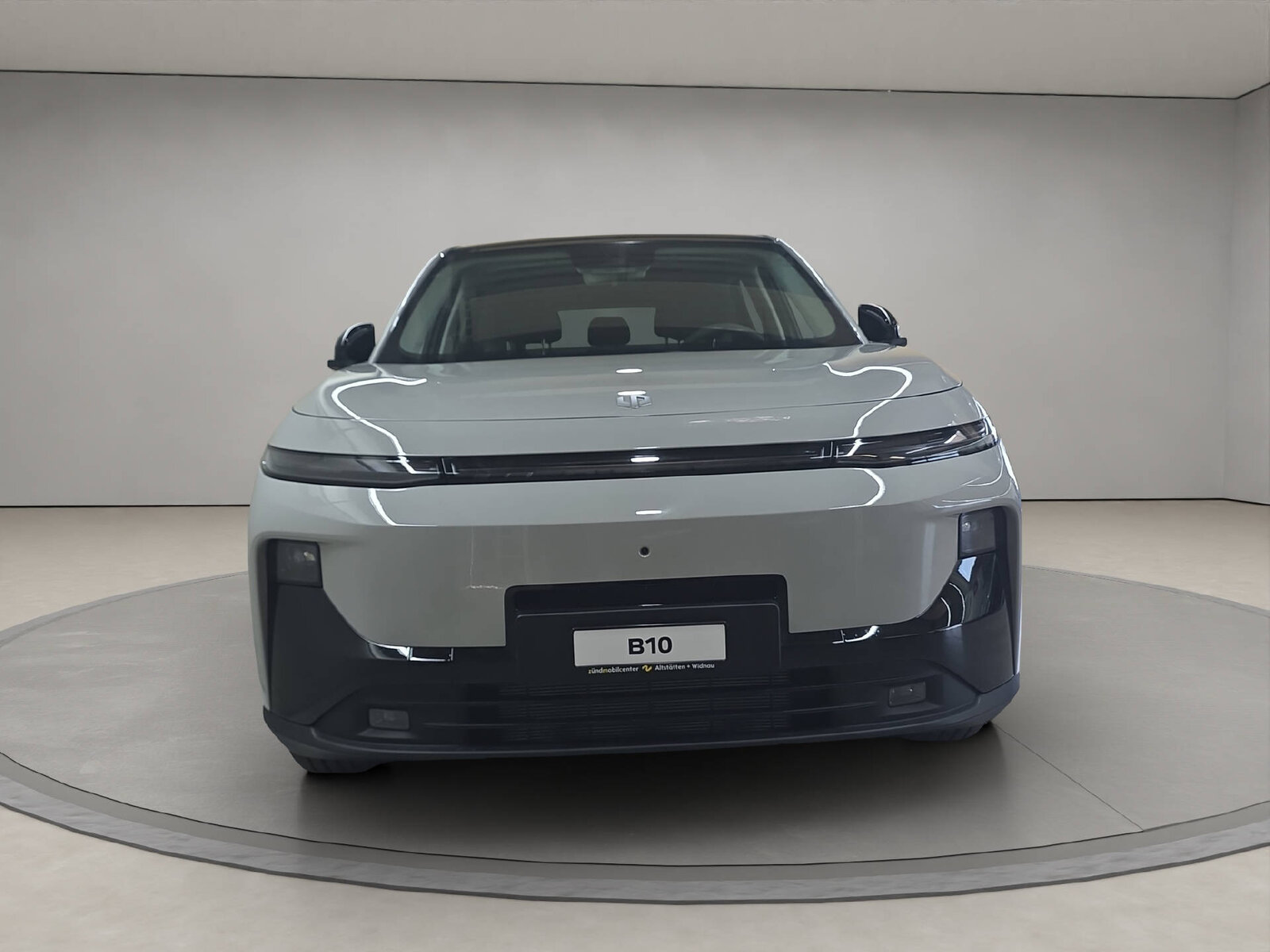 LEAPMOTOR B10 1.5 Hybrid EV