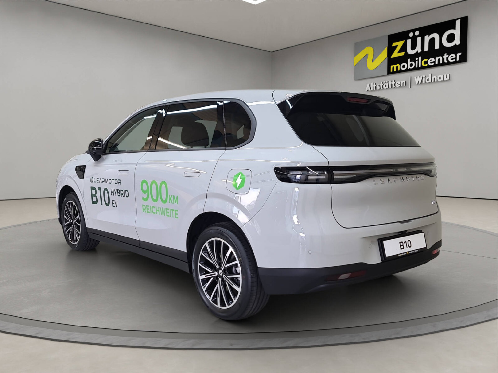 LEAPMOTOR B10 1.5 Hybrid EV