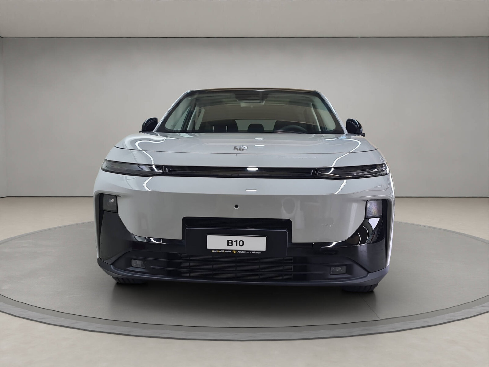 LEAPMOTOR B10 1.5 Hybrid EV