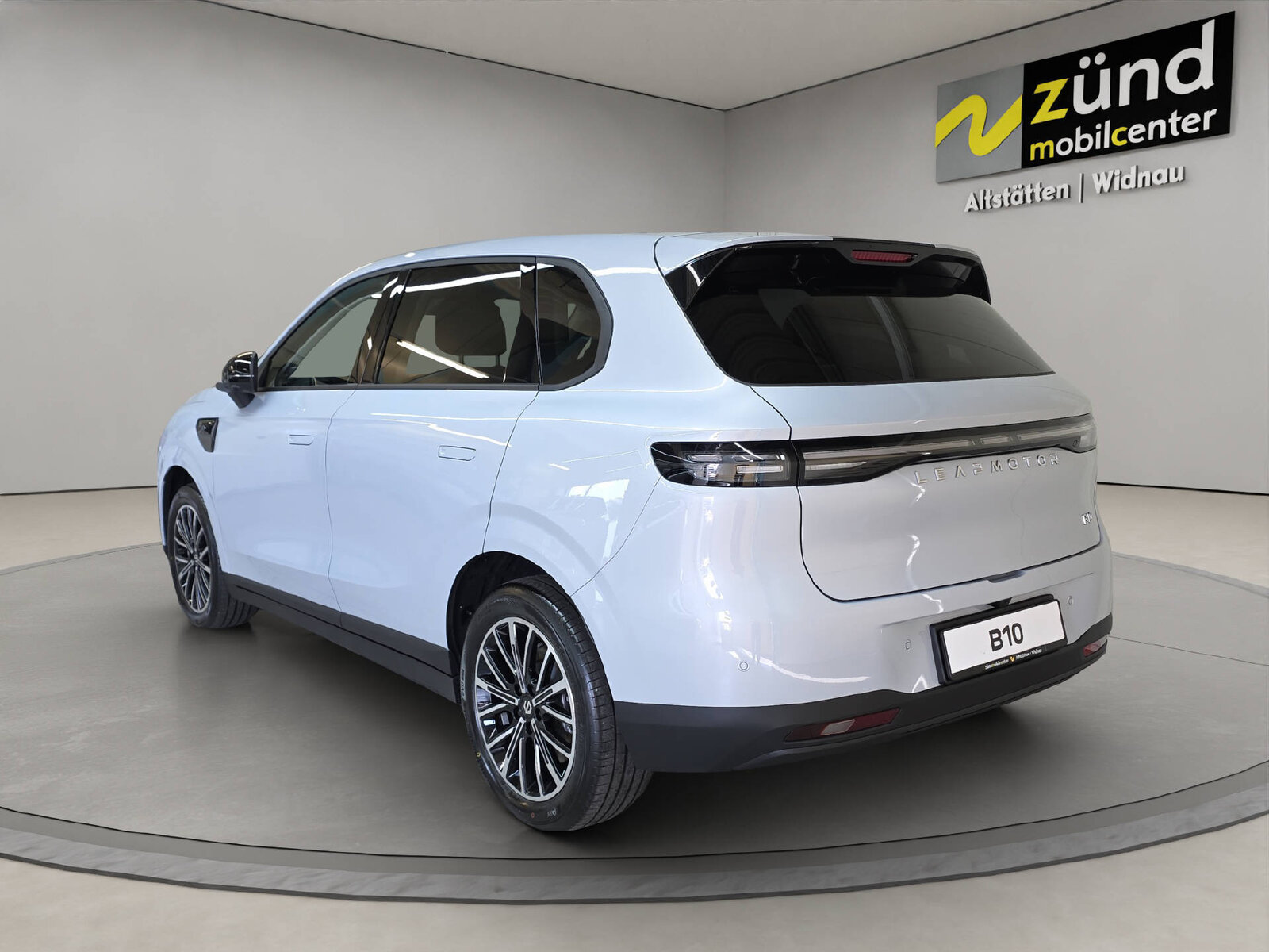 LEAPMOTOR B10 EV