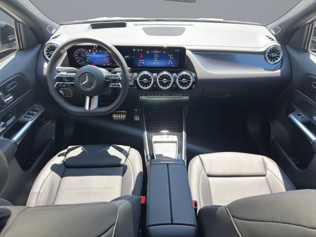 2025 Mercedes Benz GLA-Class