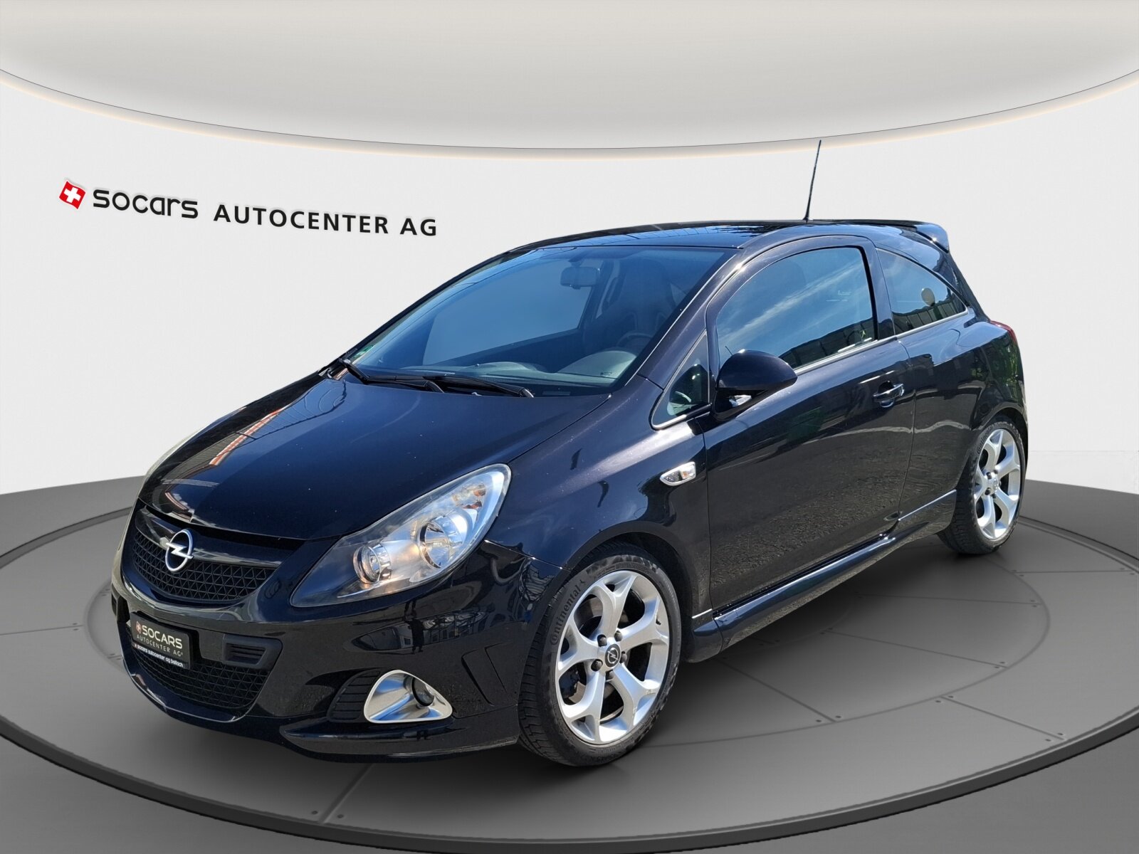 OPEL Corsa 1.6 Turbo OPC // MFK 28.08.2026 // 8-fach Alumini
