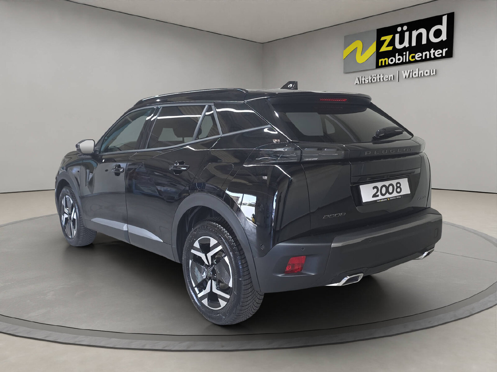 PEUGEOT 2008 1.2 Hybrid 145 GT Exclusive Sondermodell