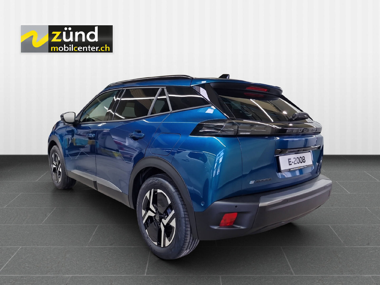 PEUGEOT E-2008 156 Allure