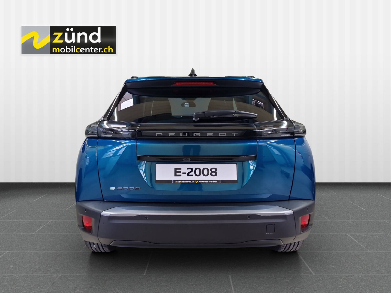 PEUGEOT E-2008 156 Allure