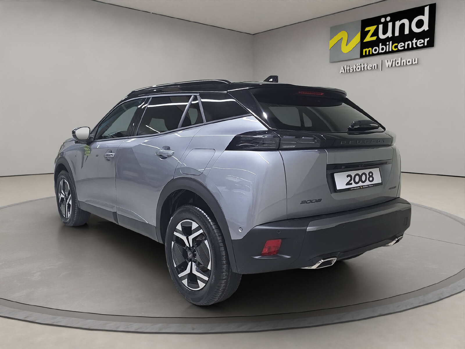 PEUGEOT 2008 1.2 Hybrid 145 GT