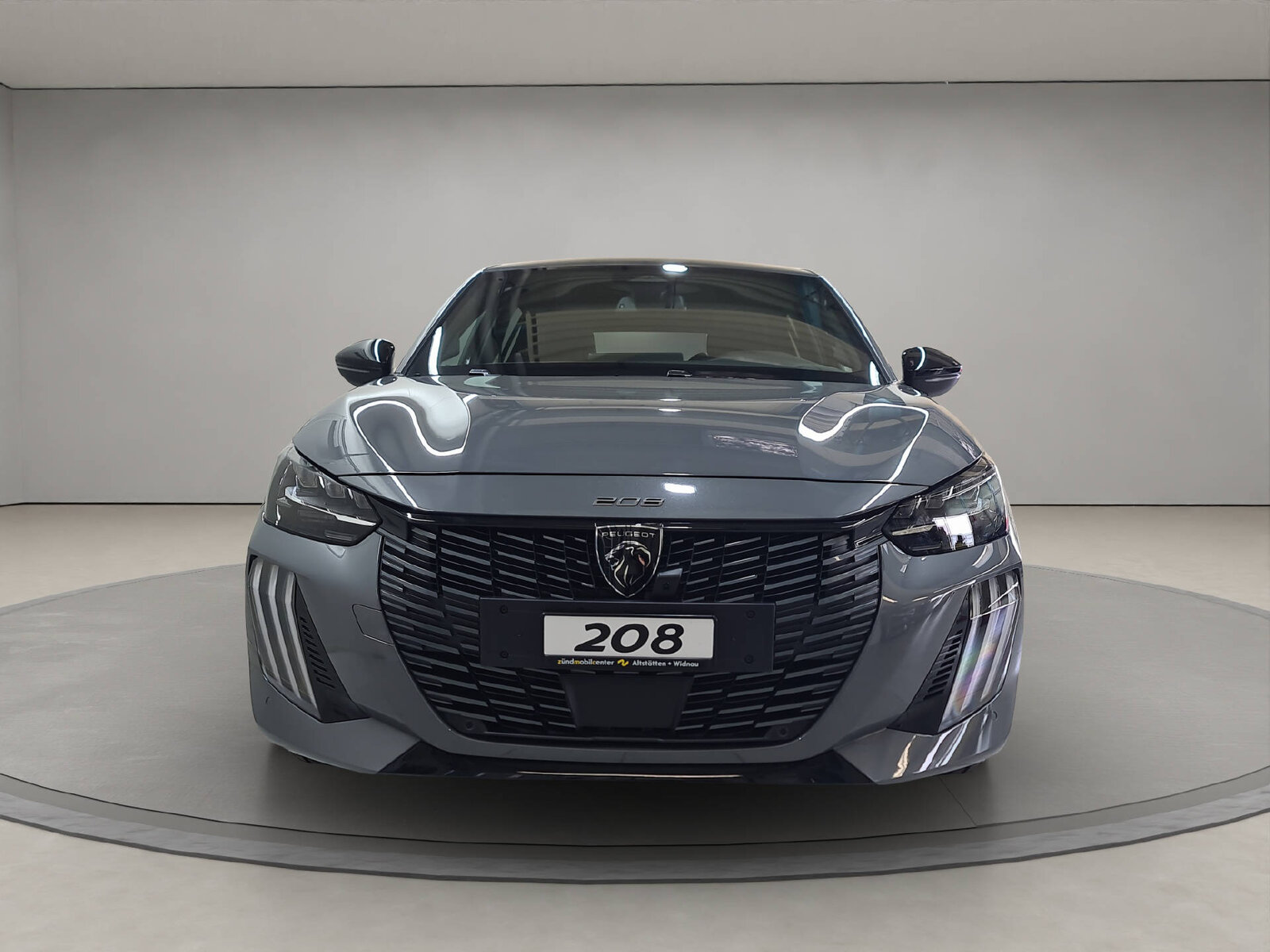 PEUGEOT E-208 GT