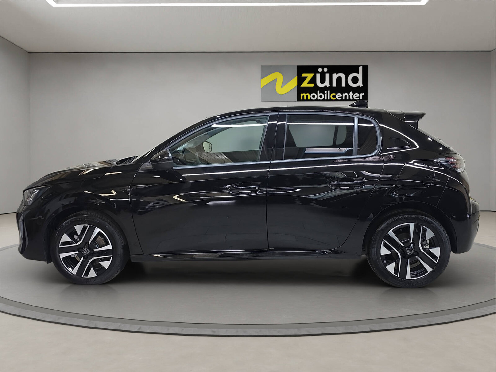 PEUGEOT 208 1.2 Hybrid Allure