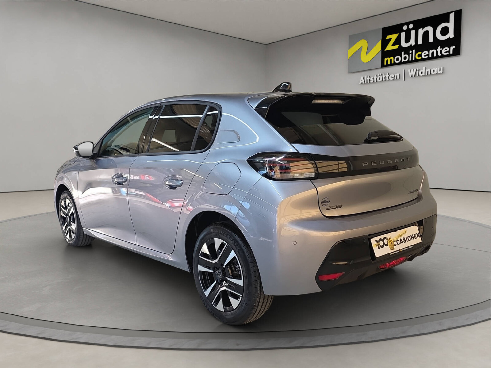 PEUGEOT 208 1.2 Hybrid Allure