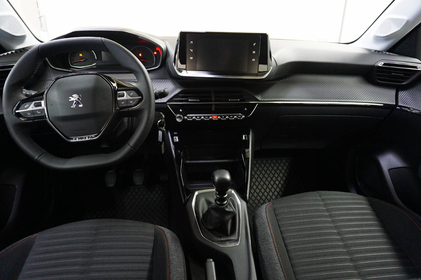 PEUGEOT 208 1.2 PureTech 100 Active Pack