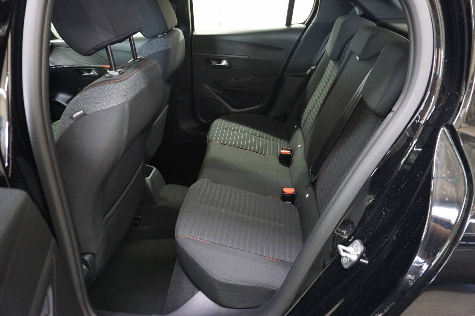 PEUGEOT 208 1.2 PureTech 100 Active Pack