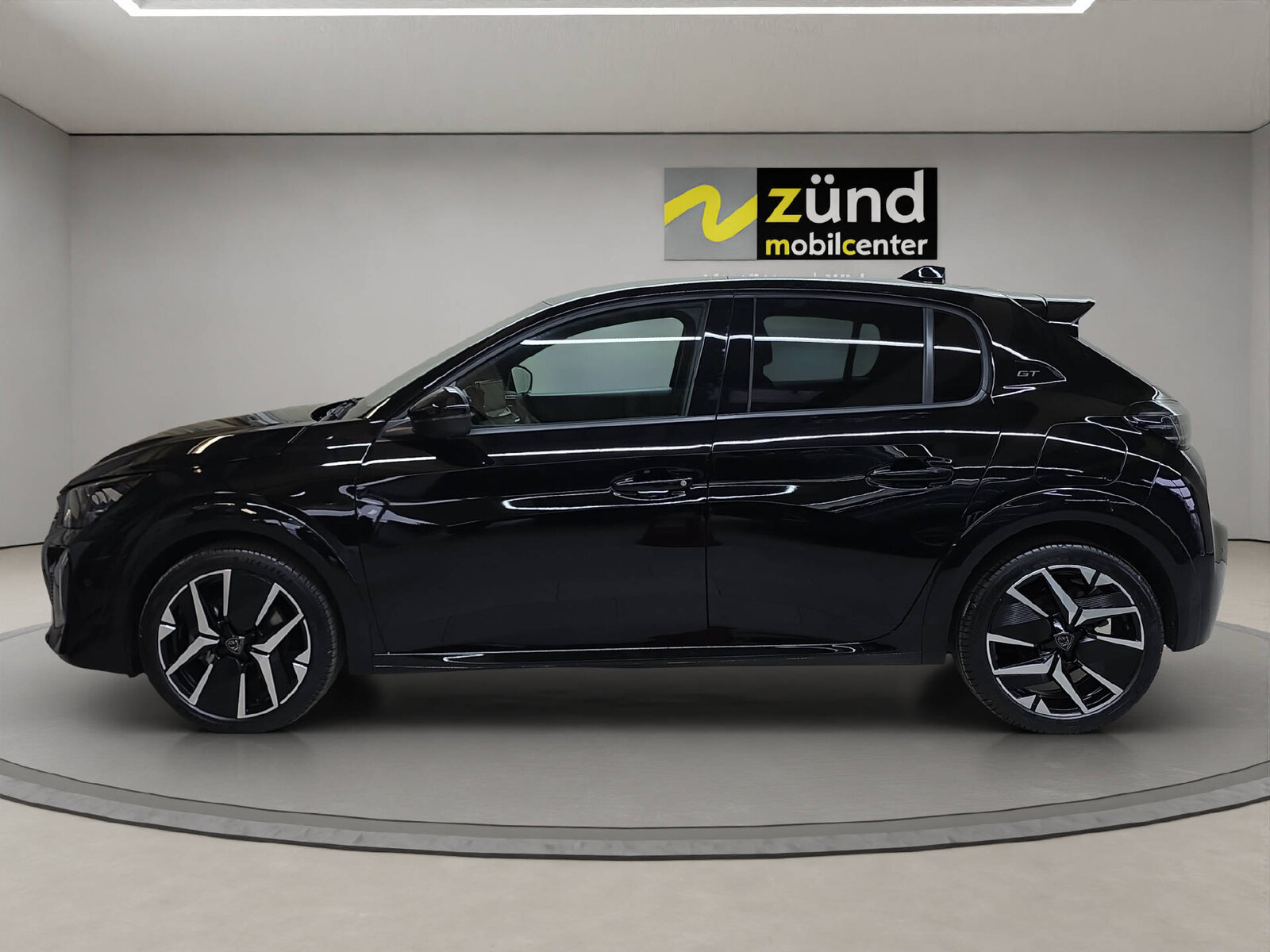 PEUGEOT 208 1.2 Hybrid 145 GT