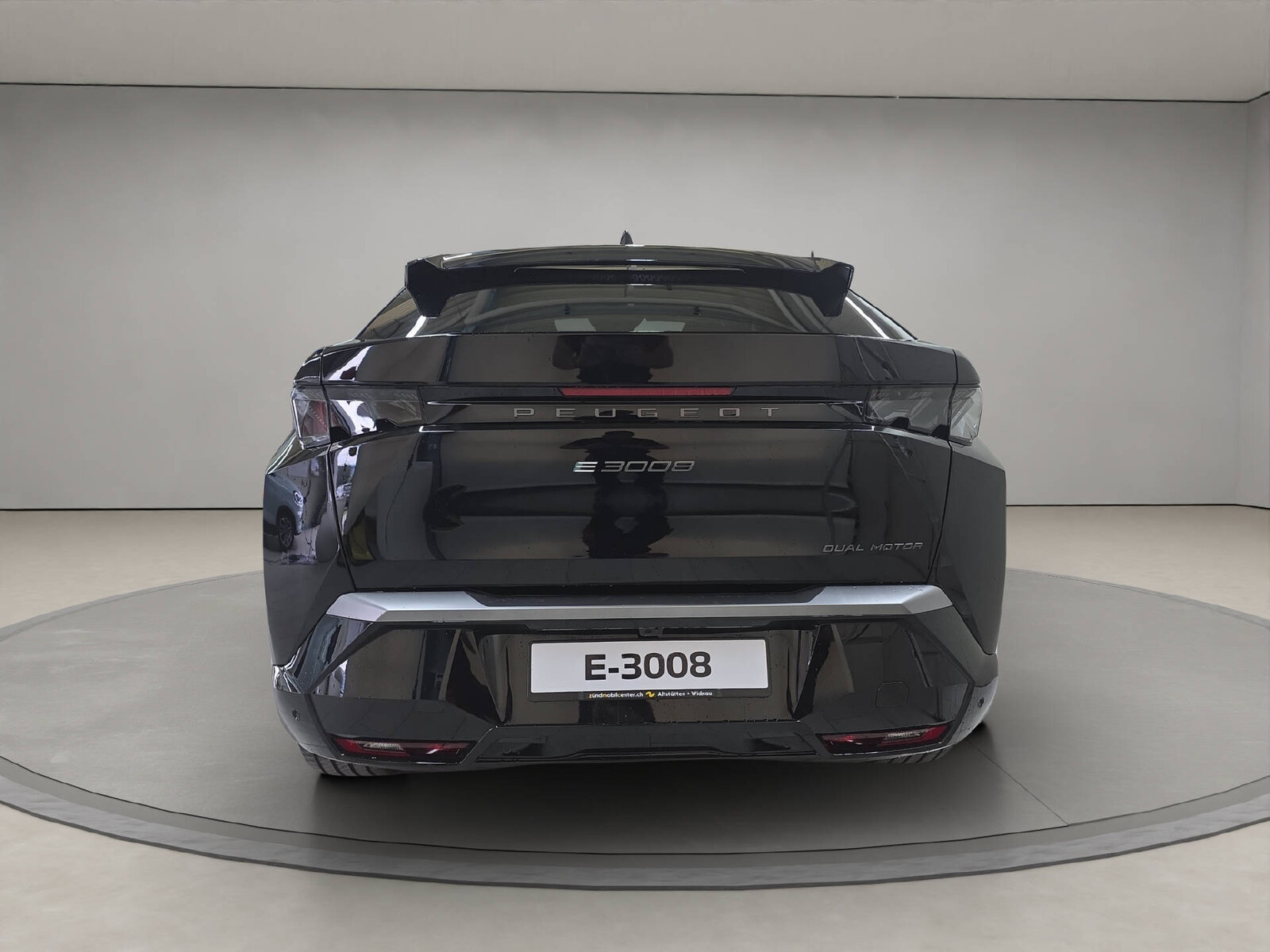PEUGEOT E-3008 Launch Edition 4x4