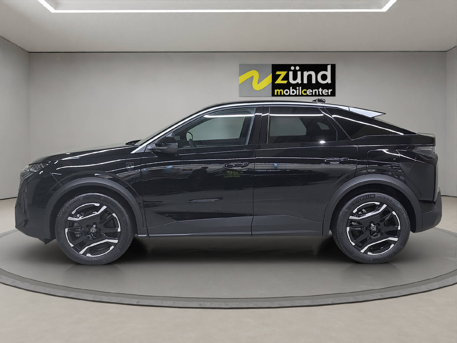 PEUGEOT 3008 1.6 Plug-in Hybrid 195 GT