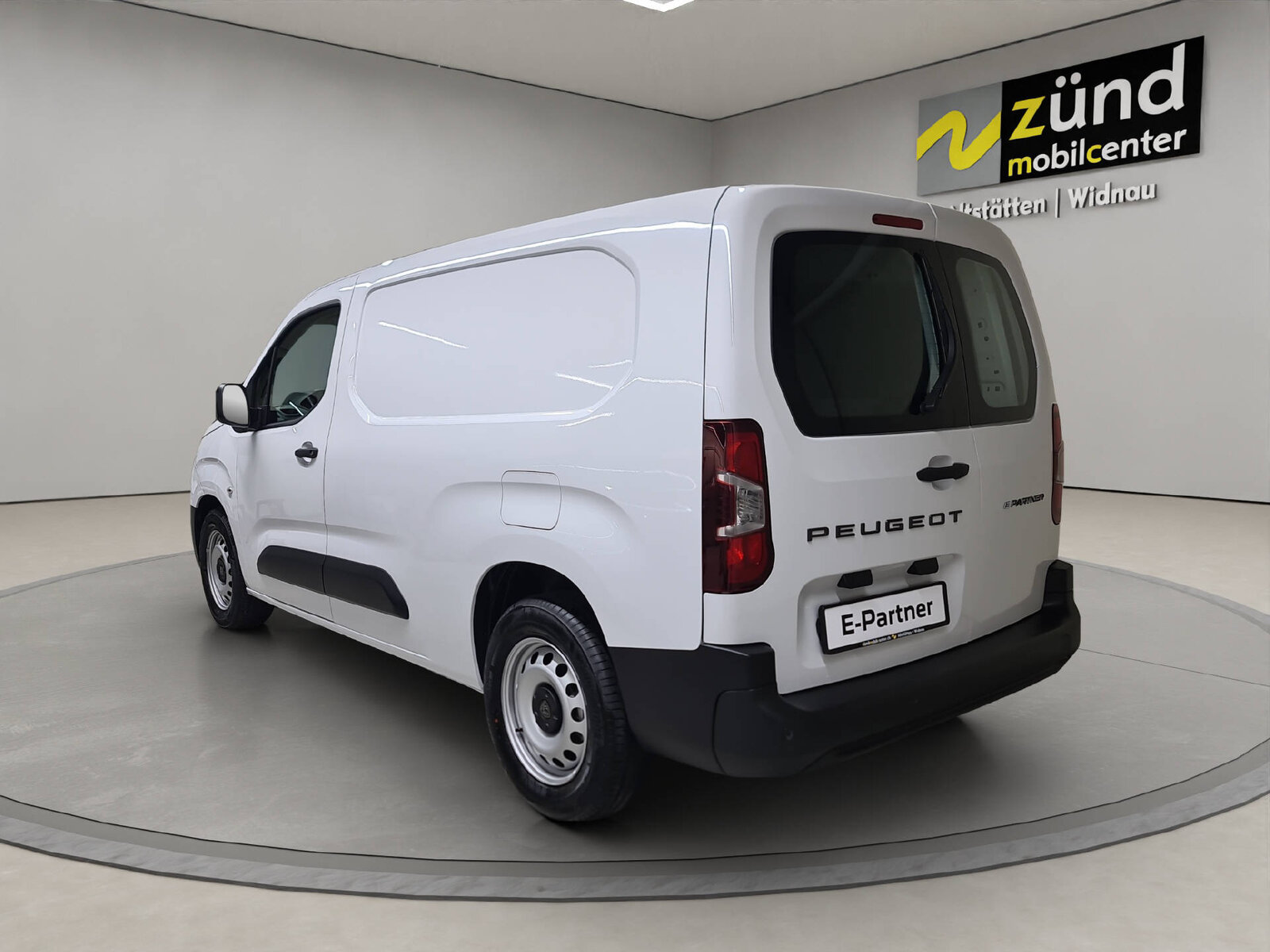PEUGEOT E-Partner Kaw. 800 Long 50 kWh