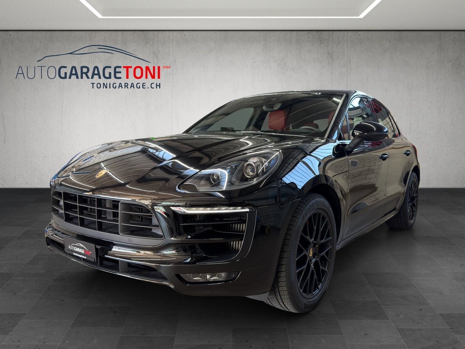 PORSCHE Macan GTS PDK