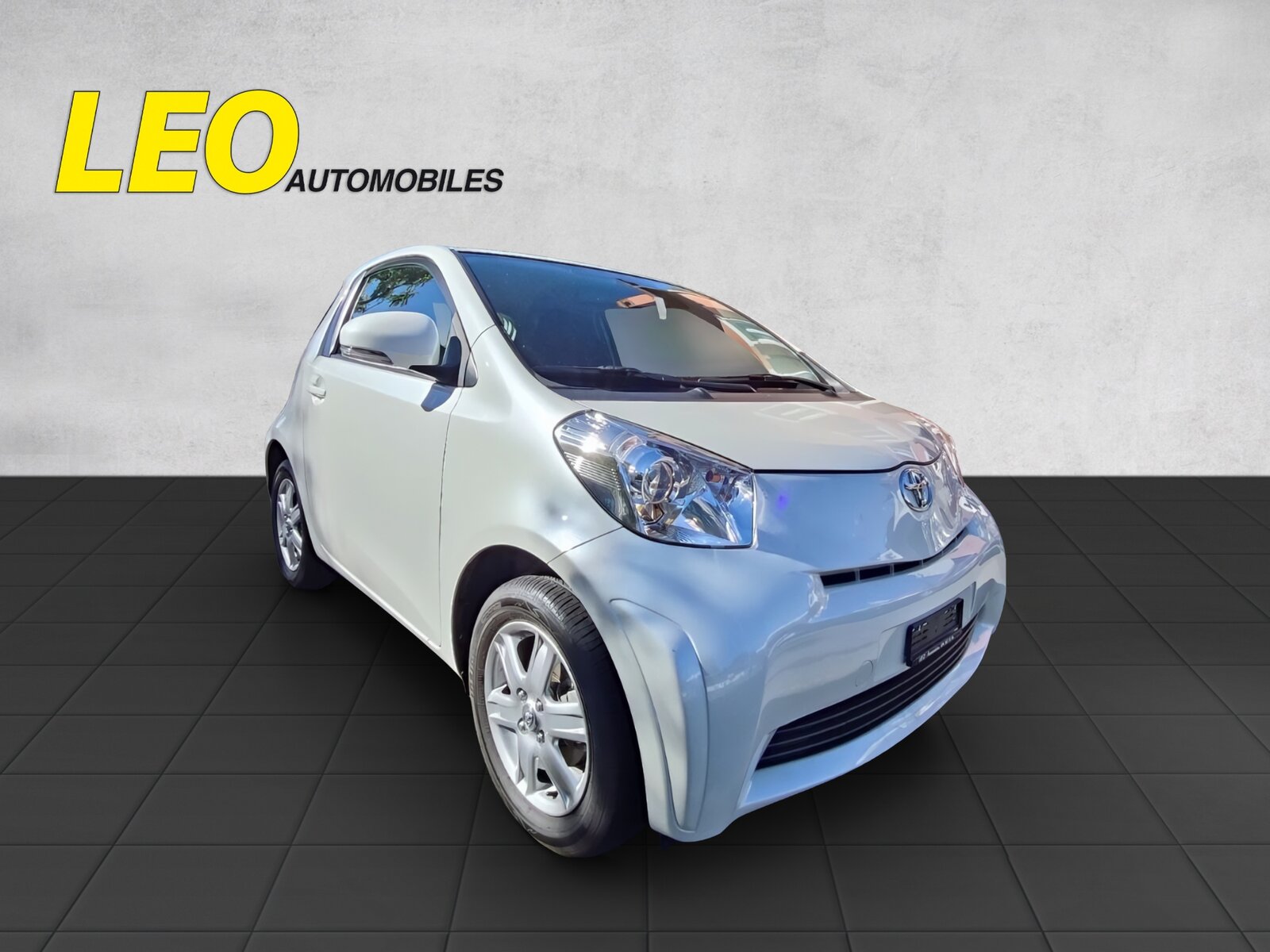 Toyota iQ 1.0 VVT-i Eco