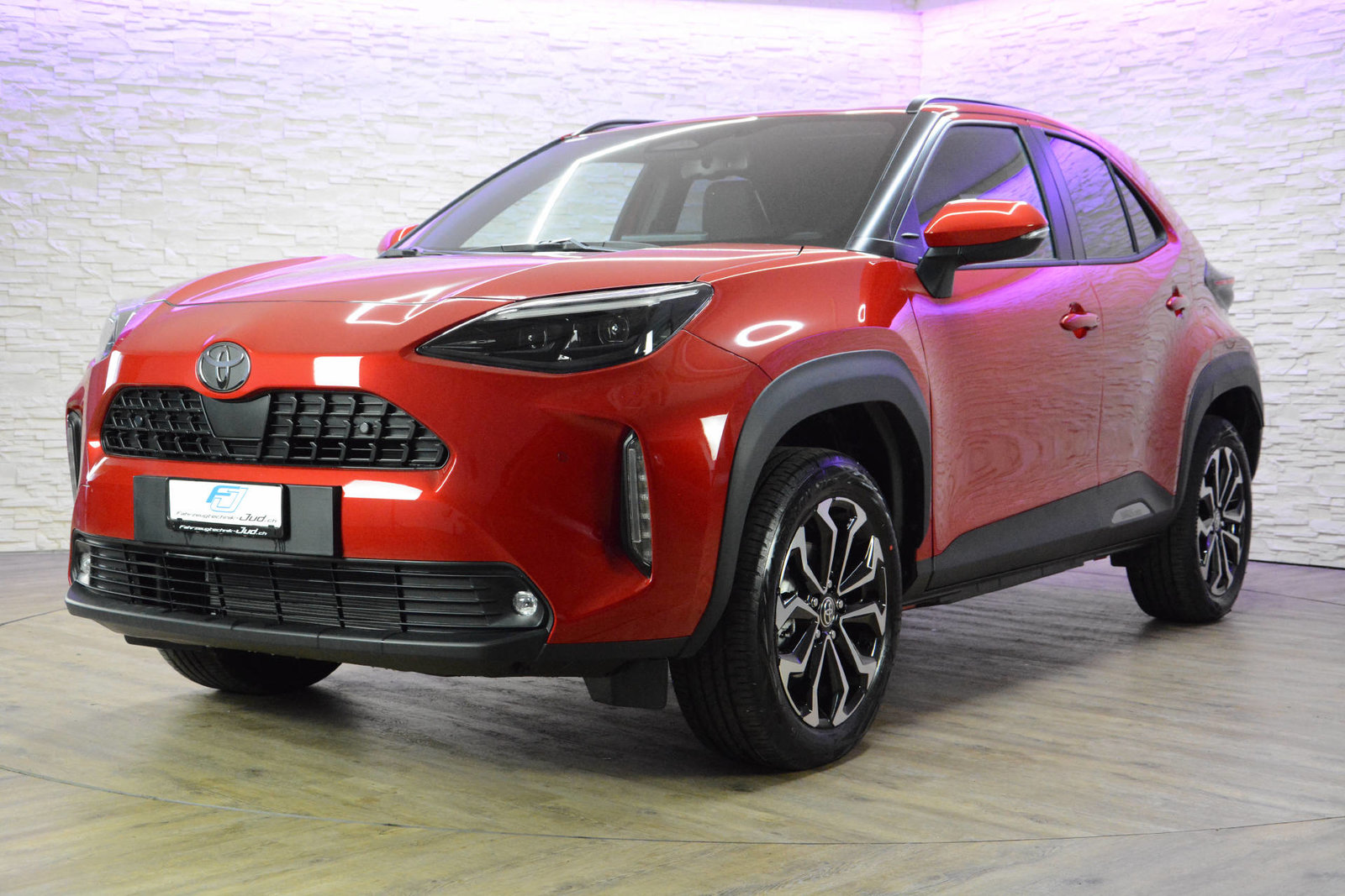 TOYOTA Yaris Cross 1.5 VVT-i HSD Trend AWD-i