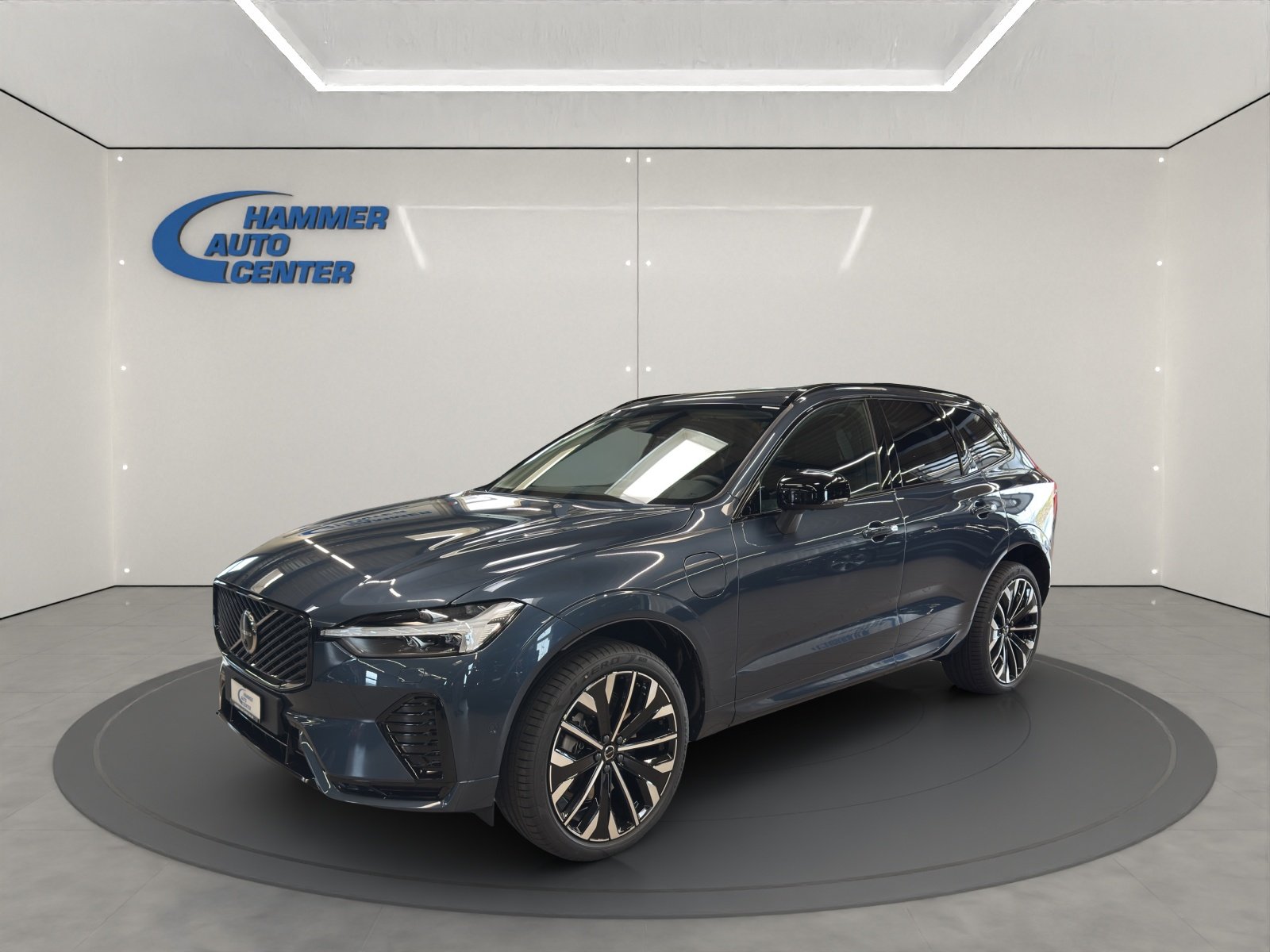 VOLVO XC60 2.0 T8 TE Ultra Dark eAWD