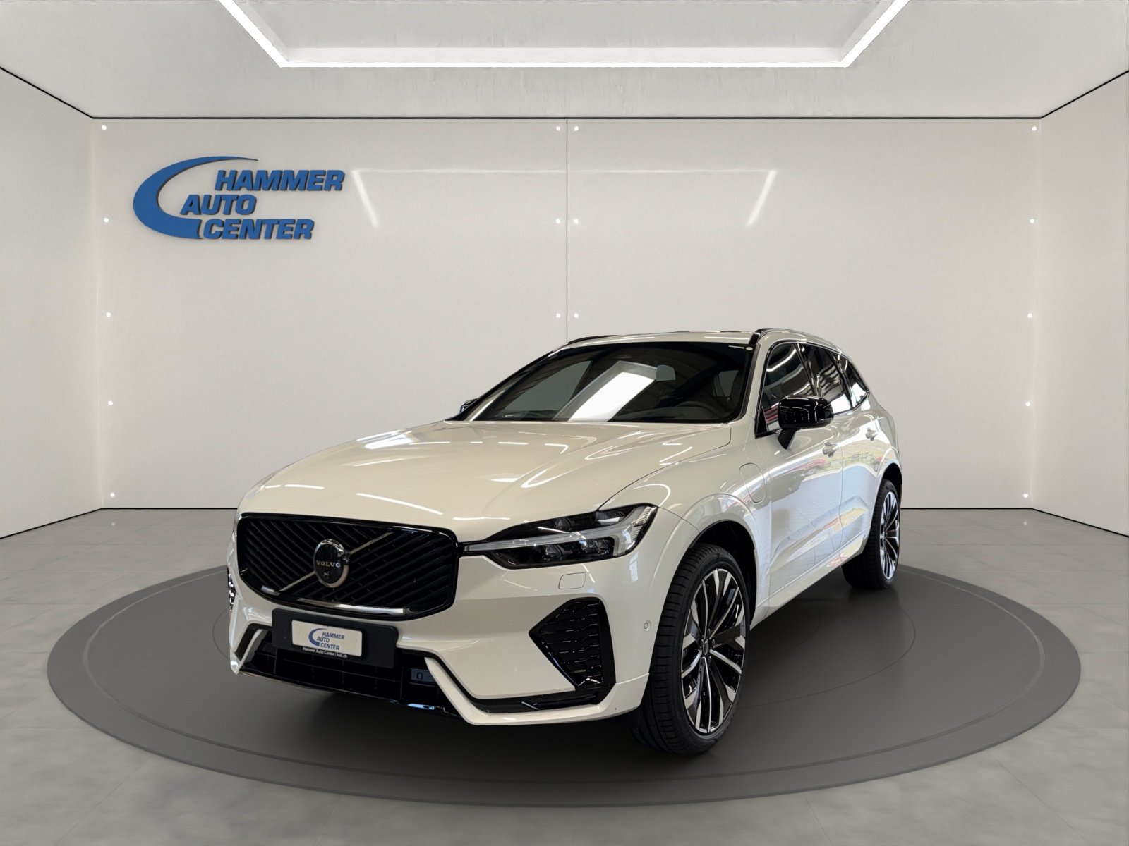 VOLVO XC60 2.0 T6 TE Ultra Dark eAWD