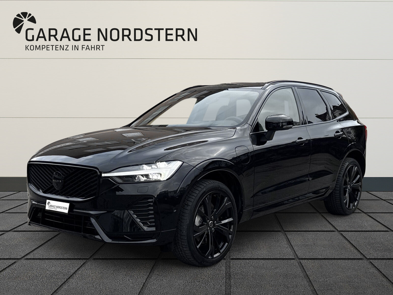 VOLVO XC60 2.0 T6 TE Black Edition eAWD