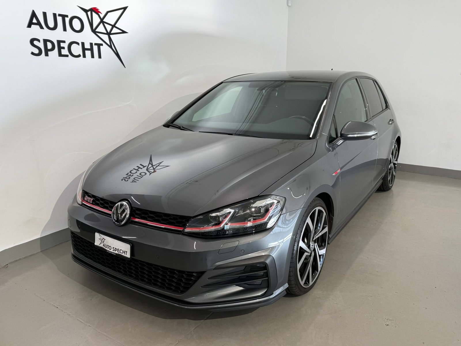 VW Golf 2.0 TSI GTI Performance DSG