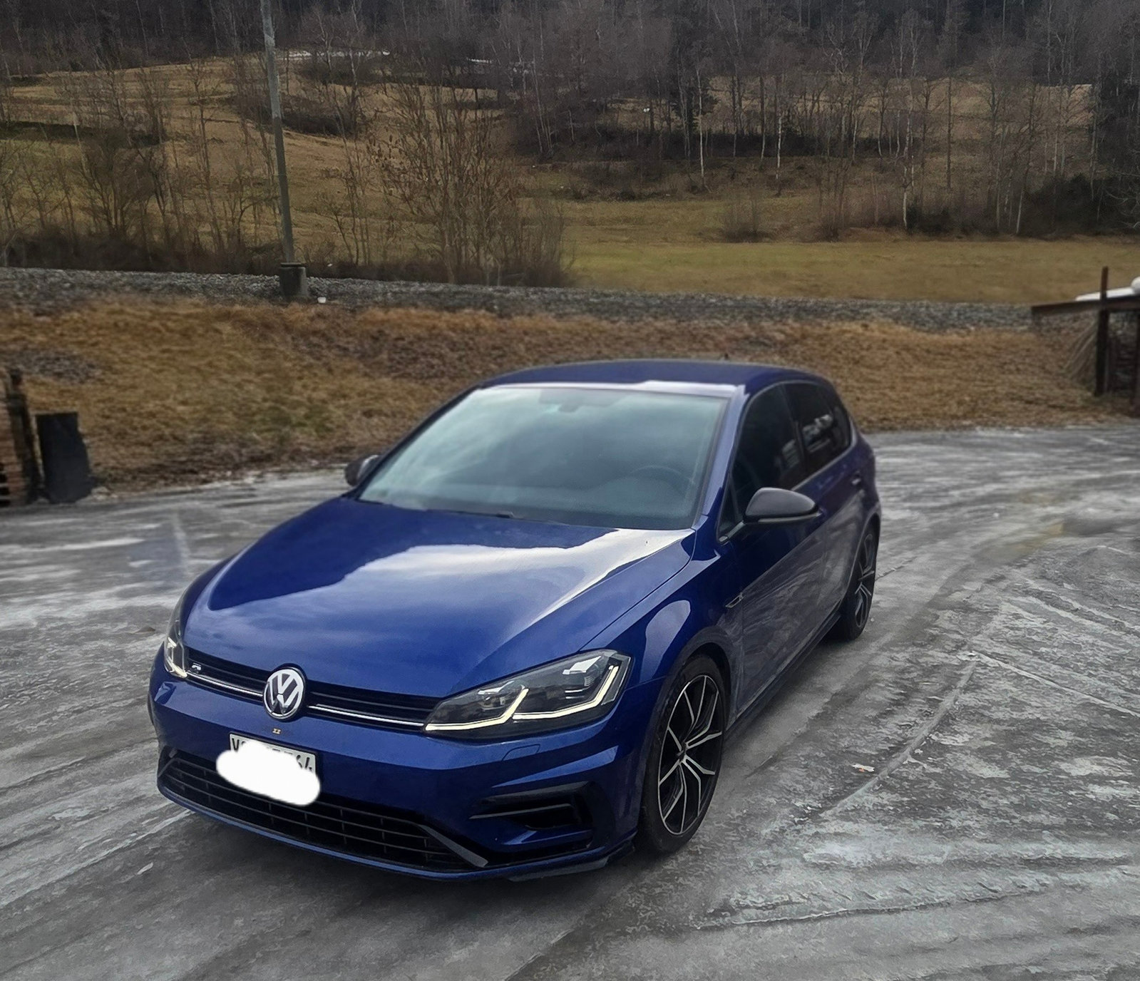 VW Golf VII 2.0 TSI R 310 DSG 4motion