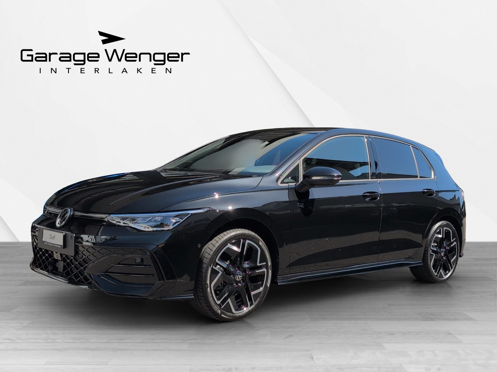 VW Golf  R-Line