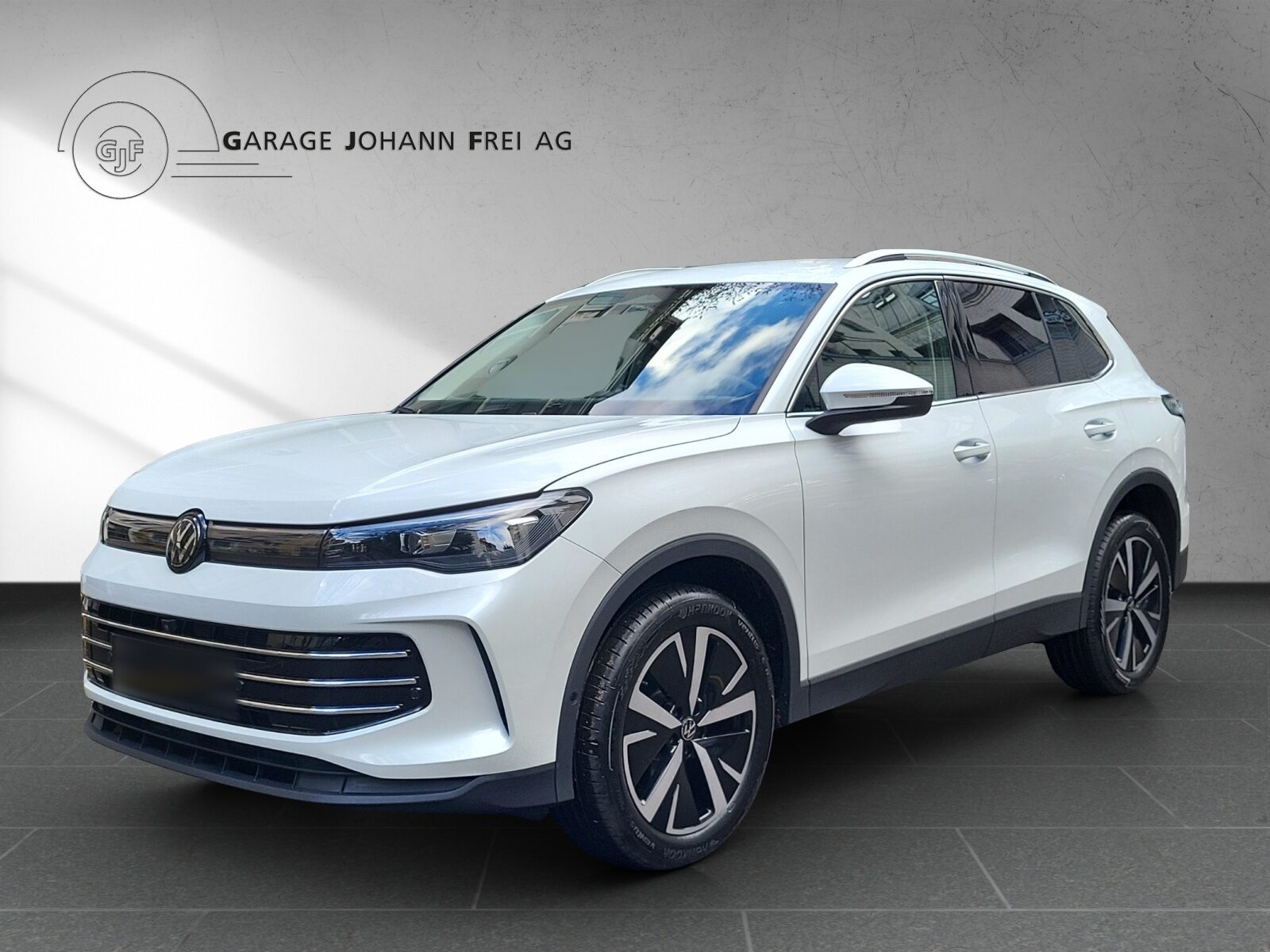 VW Tiguan Elegance